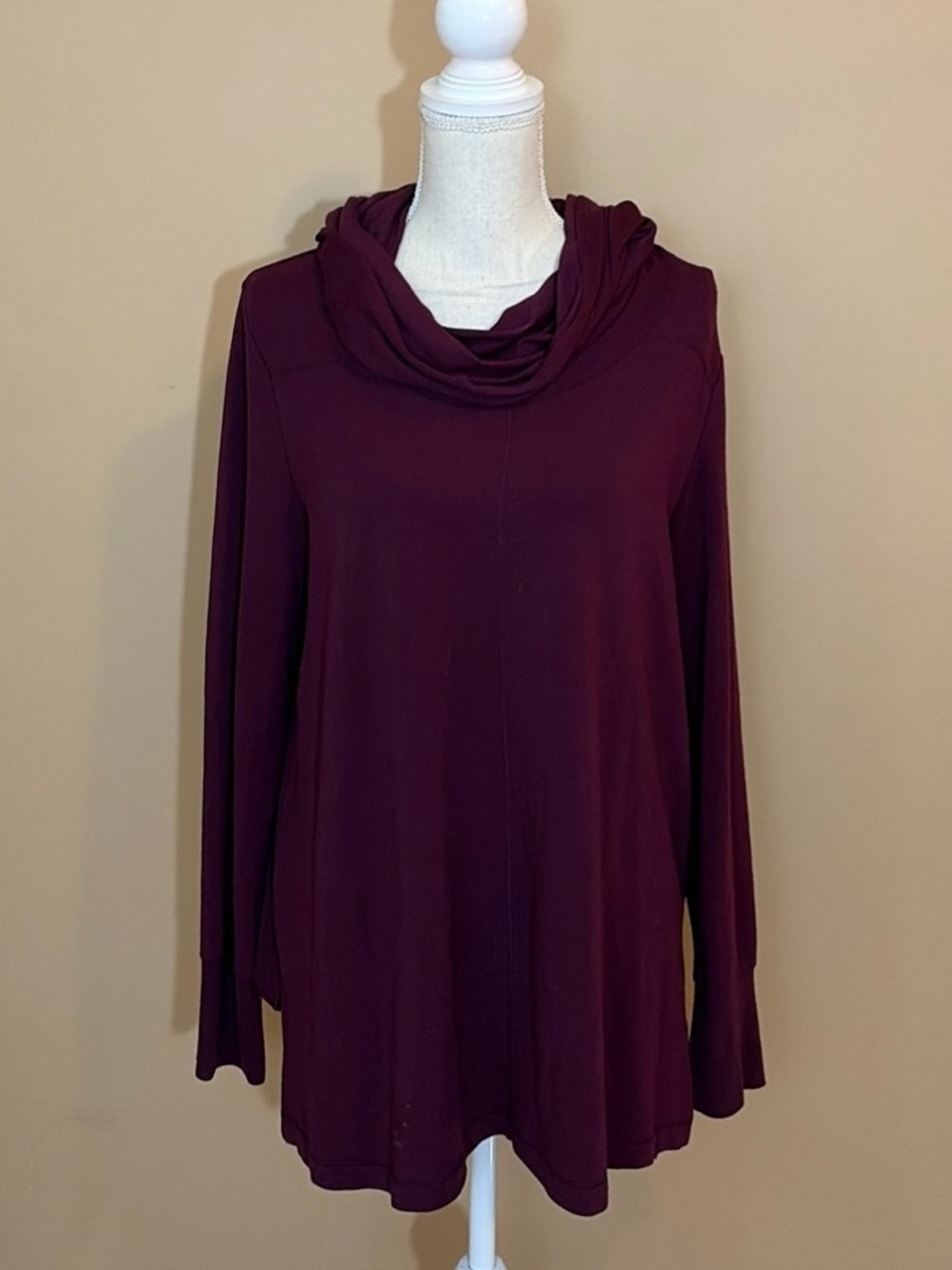Cupio XL Burgundy Cowl Neck Long Sleeve Knit Top